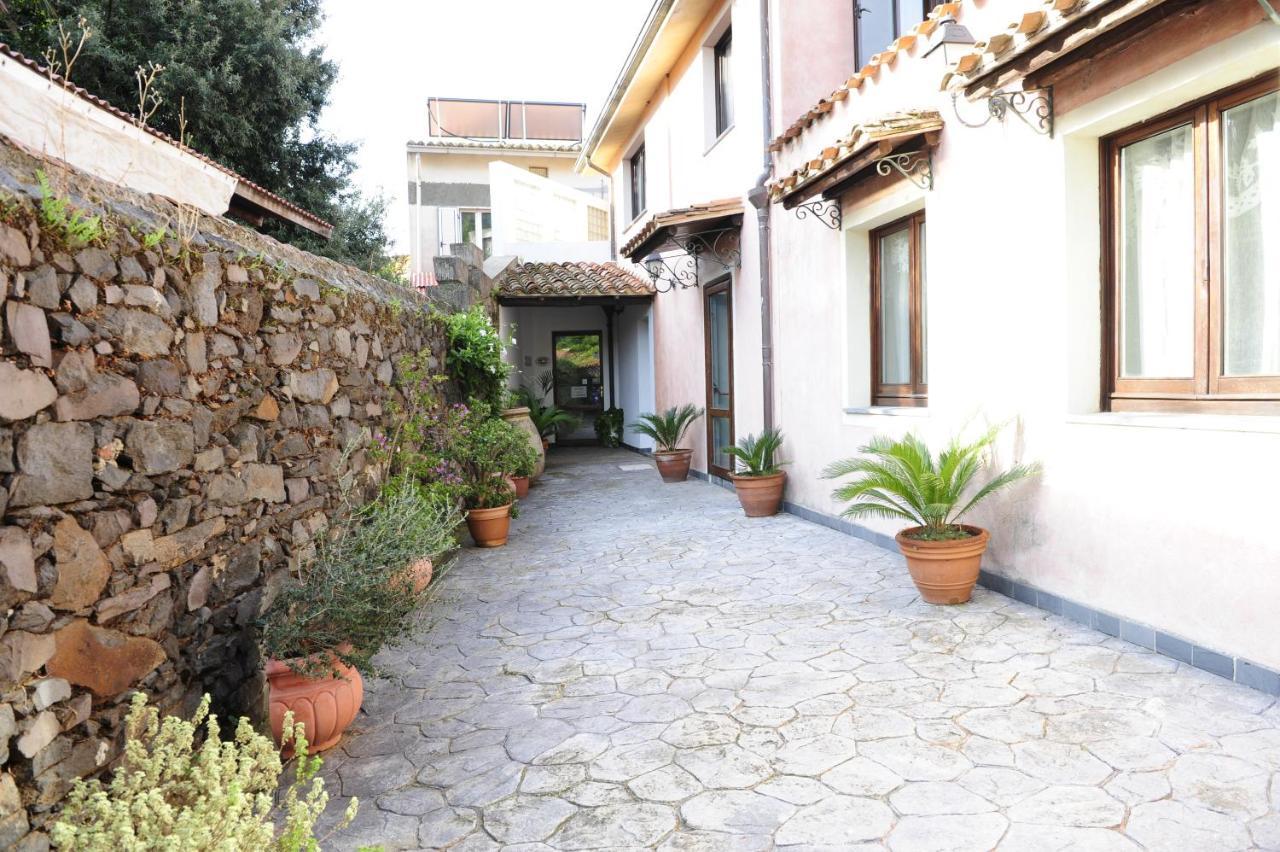 Sa Mola Guest House Bonarcado Exterior foto